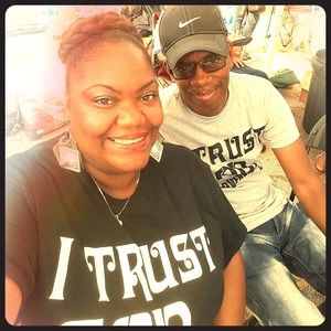 Black Short Sleeve UNISEX T-Shirt Black